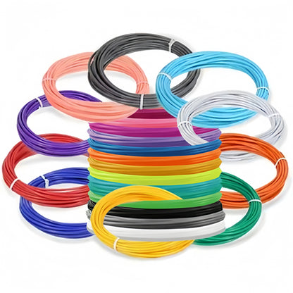 Assortiment multicolore de recharges de filaments 1,75 mm pour stylos 3D, présentés en pile et en bobines individuelles circulaires.